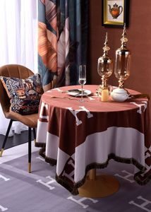 Европа элегантная цветочная столовая ткань для кисточки на столовой настольный коврик