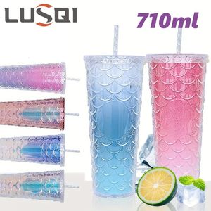 Tumblers lusqi 710ml su şişeleri saman büyük kapasiteli yeniden kullanılabilir yaratıcı balık ölçeği plastik içme fincanı 231128