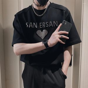 Erkek Tişörtleri Koreli Versiyon Boncuk Kısa Kollu T-Shirt Erkekler Siyah Metal Boncuk Zanaat Tshirt Erkekler Gece Kulübü Sokak Giyim Tişört