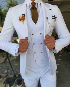 Мужские костюмы Blazers 3 штуки Новый белый мужской костюм 2022 Пик отворотный лацкал Slim Fit Casual Primedos Tailor Made Terno Masculino (Blazer+брюки+жилет) L231130