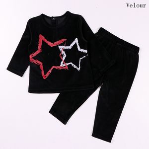 Наборы одежды 2pcs детская одежда с длинными рукавами и брюки, ставшие детьми, повседневные со звездным дизайном дети черная велюра 230203