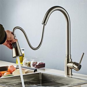 Mutfak muslukları fırçalanmış nikel musluk, lavabo su musluk tek saplı mikser 360 rotasyon altın