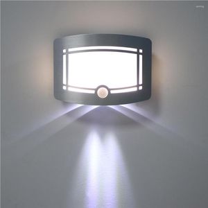 Duvar Lambası Kablosuz Sensör LED Işık Pille çalışan Sıcak Beyaz Kare Şekli Gece Işıkları Vücut İndüksiyon Başucu Yolu