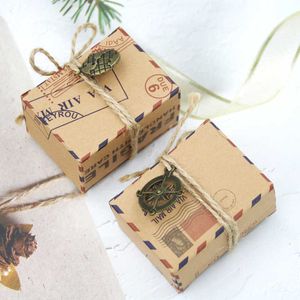 Hediye Sargısı 50pcs / Orijinal Kraft Kağıt Retro Mini Uçak Postası Yaratıcı Şeker Dünya Pusulası Küçük Hediye Kutusu 0207