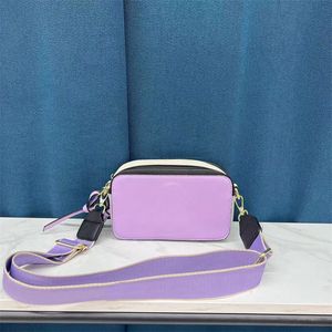 Geniş kayış crossbody çanta kadın erkekler tasarımcı çanta moda nedensel iş sacoche dişi pürüzsüz deri çok renkli püskülüyor haberciler kamera lüks el çantaları