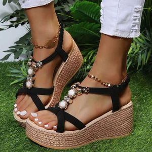 Summer Casaul 2022 Yeni Kadın Platformu Kama Yüksek Topuklu Plaj Retro Boncuk Moda Sandalet Lady Kalın Bottom Ayakkabıları Kadın 83c8