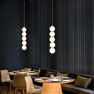 Светодиодные лампы белый стеклянный мяч ресторан Luster Cafe Bar висят глянцевый золотой домашний декор. Подвесная потолочная лампа 0209