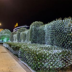 Stringa di luci a LED per interni ed esterni Illuminazione a rete a rete 2 m x 3 m Fata per tende blu con controller a 8 modalità per feste usastar