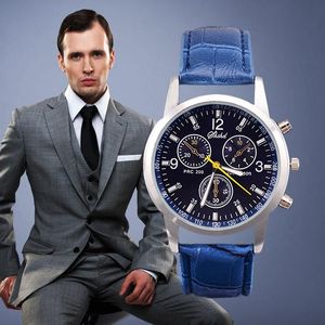 Нарученные часы Quartz Watch Men Мода и повседневная роскошная кожа Элегантное мальчик молодые подростки. Оптовые часы Relojio