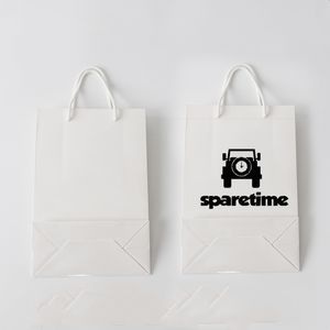 Пользовательский дизайн белый карафт бумажный пакет с ручками Свадебные подарочные пакеты DIY Многофункциональная модная одежда упаковочная сумка A388