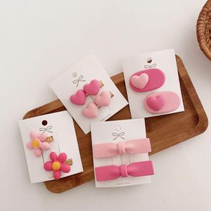 Saç aksesuarları 2pcs bebek klipler tatlı kalp yayları kawaii çiçek tavan reçine barrettes çocuklar kızlar sevimli yaz bahar