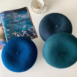 Beanieskull Caps Luna Dolphin Women Word British Style Berets осень японские корейские дикие модели вязание кеп