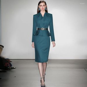 İş Elbiseleri Kadın Ofis İki Parça Giymek Pleated Peplum Ruffles Blazer Üst Diz Uzunluk Kalem Etek S - XXL
