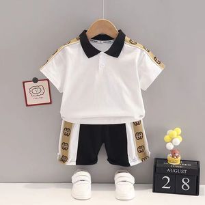 Bebek Giysileri Set T-Shirt Şort Yürümeye Başlayan Rahat Giyim Çocuklar Eşofman Çocuk Erkek Karikatür 2 Adet/takım