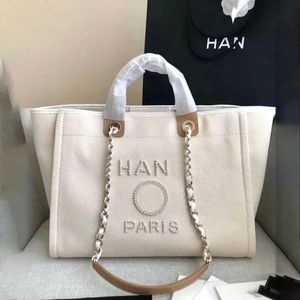 7A Tasarımcı Büyük Deauville Tote Plaj Çantaları Lüks Çanta Çanta Dükkanı Seyahat Omuz CC Çantası Kadınlar Erkek İnci Zincir Çantası Kova Moda Crossbody Hafta Sonu Debriyaj Çantası