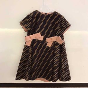Kız Dresses 23SS Tasarımcı Kız Bowknot Dressshirt Marka Çocuklar için Büyük Kızlar Moda Elbise Kısa Kollu Pamuk Pamuk Gündelik Pileli Etek Gömlek