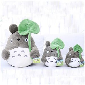Filmler TV Peluş Oyuncak 20cm Çizgi Film Yumuşak Totoro Sevimli Dolgulu Lotus Yaprağı Çocuk Bebek Oyuncakları Hayranlar İçin Teslim Hediyeleri Hayvanlar Dhgnd