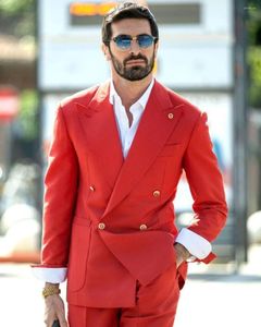 Мужские костюмы Red Men Свадебная одежда с двойной грудью жених Slim Fit Tuxedo Custom Tasted Blazer Bunders 2pcs.