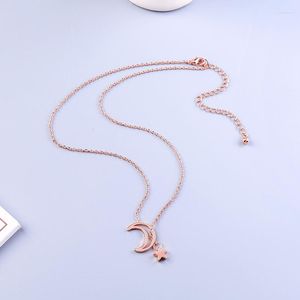 Anhänger Halsketten BALANBIU Spezielle Design Nested Rose Gold Farbe Messing Mond Stern Halskette Für Frauen 2023 Mode Schmuck Großhandel