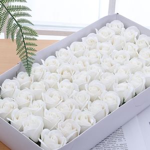 Düğün tercih ediyor 50 parça/kutu üç katmanlı gül sabunu çiçek kafası diy yapım Sevgililer Günü Yaratıcı Hediye Kutusu Simülasyon Sabun Çiçeği