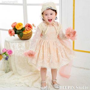 Kız Elbiseleri 2022 İlkbahar Yaz Yeni İspanyol Stili Dantel Elbise Kadın Bebek Prenses Etek Dolunay Bir yaşındaki Tutu Etek 3 -psc Seti W0224