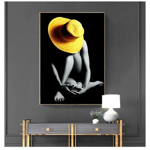 Современные плакаты и картины девушка носить желтую шляпу стенную картину для гостиной домашний декор сексуальный обнаженная женщина холст живопись Woo