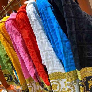 Velvet bathrobe robe Designers baroque Fashion pajamas Mens Women Letter jacquard printing Barocco print sleeves Shawl collar Pocket belt 100% cotton26ess
