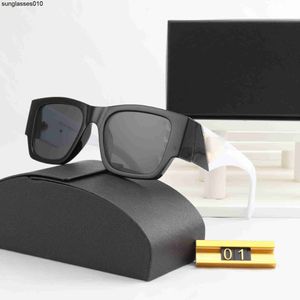 2023 Новые солнцезащитные очки Family Fashion Perenmanized Big Box Street Shoot Buy One Pare солнцезащитных очков и отправьте два