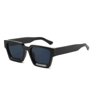 Lüks marka moda güneş gözlüğü tasarımcısı açık yaz toptan toptan özel plastik güneş gözlükleri kare tonlar UV erkek ve kadınlar siyah en yeni markalı