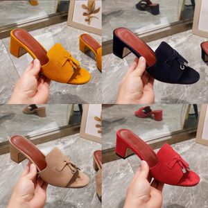 Tasarımcı Sandalet Kadın Ayakkabı Ham High Topuk Noktalı Ayak Parç Tie Dekoratif Kadın Pompaları Açık Slip-On Nefes Alabaş Bayanlar