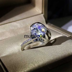 Полоса кольца 925 Серебряные и супер сияющие сердца и стрелы циркона имитация Moissan Diamond Angel Ring Ring Женская J230602