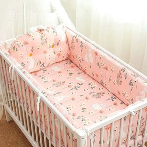 Bed Rails 5 Pcsset Cartoon Crib Surround Sheet Back Cushion Childrens Bedding Set Foursided Anticollision 230601