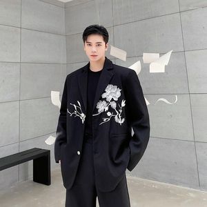 Мужские костюмы мужская китайская вышивка цветок свободный случайный пиджак Blazers Женщины сетевая уличная одежда для знаменитостей мода хип -хоп котенок мужчина