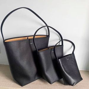 Row Orijinal Deri Çapraz Vücut Kadınlar Su Geçirmez Plaj Çantası Mens Strap Hobo Tasarımcılar Omuz Çantaları Eşyaları Çuvallar Lady Honbags Bagaj Park Tote Çanta Debriyaj Cüzdanları