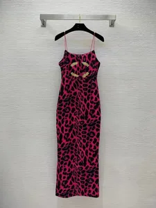 2023 Летнее новое платье для ремня маленькое ароматное горячее золотое леопардовое узоры сексуальное пряное девушку