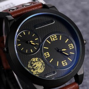 Нарученные часы два раза мужчины смотрят лучшие Cagarny Cool Men's Quartz Watch Leather Strap Man Business The Ristatch Relogio
