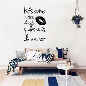 Besame Antes de Salir y Despese de Entrar İspanyol Vinil Duvar Sticker Love Tırnaklar Ev Yatak Odası/Oturma Odası Dekoru İçin Duvar Çıkartmaları