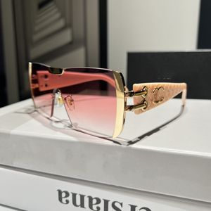Modische, heiße Designer-Sonnenbrille für Damen, quadratische Acetat-Übergrößen-Sonnenbrille, Brillen, schwarze Kunststoffschild-Sonnenbrille, UV-Schutz 8416