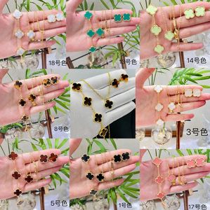 4 Four Leaf Clover Set di gioielli di design di lusso Conchiglia di diamanti Moda Ottone Rame Bracciale da donna Orecchini Collana Regalo di compleanno di San Valentino