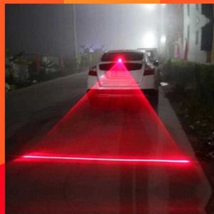 Yeni 1pc Araba Otomatik LED Sisli Aracı Çarpıştırma Karşıtı Araç Anti-Layori Freni Uyarı lambası Otopark Park Freni Işık Kuyruk Uyarı Ampulü