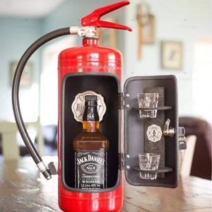 Bar Tools Living Room Home Decor Ornament Fire Extinguisher Shape Wine Liquor Storage Cabinet Decoration Crafts Ornaments Novelty Men Gift 230606