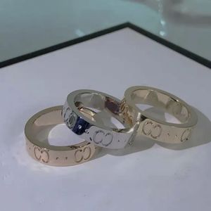 Orijinal logo gravürü 4mm g bant yüzüğü 18k altın gümüş gül titanyum çelik harf yüzükler kadın erkek tasarımcı severler düğün mücevher bayan parti hediyeleri boyutu 6 7 8 9