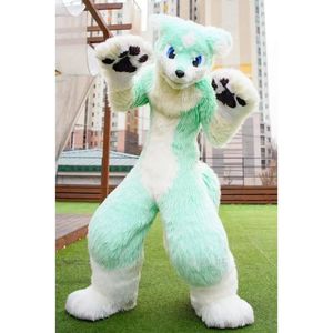 Profesyonel Husky Maskot Kostüm Yeşil Beyaz Siyah Pençe Köpek Hayvan Fursuit Fox Hound Uzun saçlı giyim