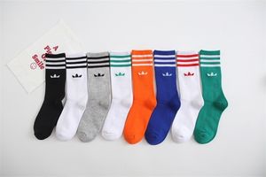 Spor çorapları moda yönetici spor çorap reklam yonca erkek ve kadın pamuk ins çizgili 230608