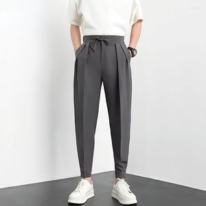 Erkekler Pantolon 2023 Moda Erkekler Sıradan Elastik Bel Küçük Ayaklar İnce Kore tarzı Pilized Konik Erkek Pantolon Sokak Giyim I66