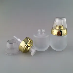 30ml Buzlu Cam Losyon Şişeleri Altın Kapak, Clear Frost 1oz Pres Pompası Şişesi, Cam 30 ml Kozmetik Konteyner Cam Şişesi Saraylı