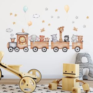 İskandinav karikatür hayvanlar duvar çıkartmaları çocuklar için oda kızlar erkek bebek odası dekorasyon zürafa fil tren kuşları yıldız duvar kağıdı