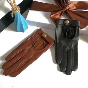 Beş Parmak Eldiven Yarım Palmiye Eldiven Perçin Pimleri Sokak Moda Sürüş Eldivenleri Gerçek Keçi Deri Eldivenleri Kadın Moda Kısa Mittens G599 230615