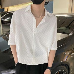 Erkekler Sıradan Gömlekler Şık Vida İplik Katı Gevşek Düğmesi Mizaç Dönüşü Dönüşü Erkek Giysileri 2023 İlkbahar Yaz Tops