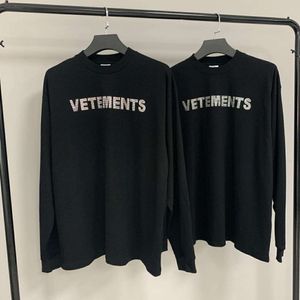 2023SS moda markası vetements tişörtler erkekler tişört logo sıcak elmas etiketler büyük boy tasarımcı pamuk gevşek uzun tişört erkekler hiphop